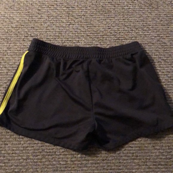 Everlast Athletic Shorts - Picture 2 of 2